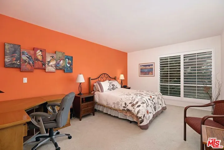836 S Bundy Drive 405, Los Angeles, California 90049