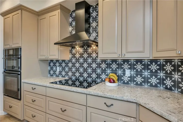 21882 Yankee Valley Road, Hidden Valley Lake, California 95467