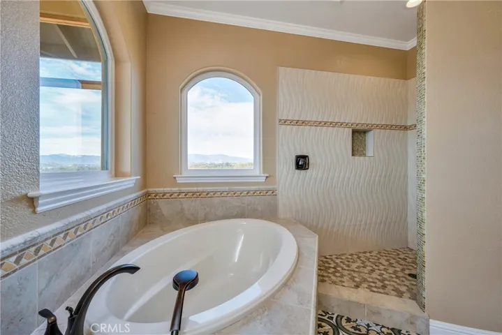 21882 Yankee Valley Road, Hidden Valley Lake, California 95467