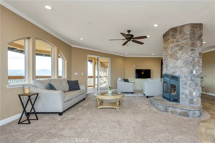 21882 Yankee Valley Road, Hidden Valley Lake, California 95467