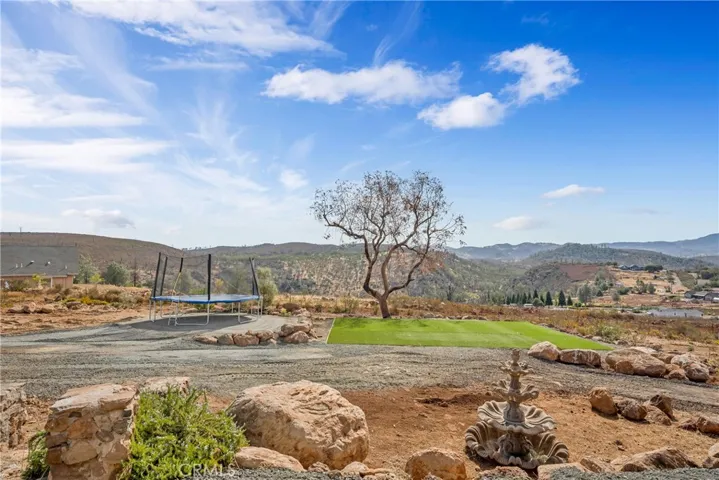 21882 Yankee Valley Road, Hidden Valley Lake, California 95467