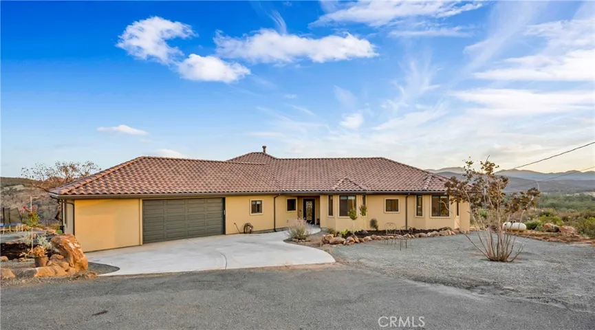 21882 Yankee Valley Road, Hidden Valley Lake, California 95467