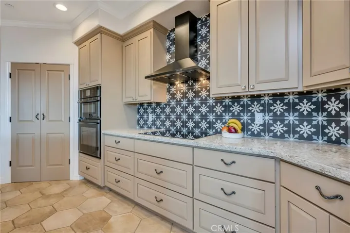21882 Yankee Valley Road, Hidden Valley Lake, California 95467