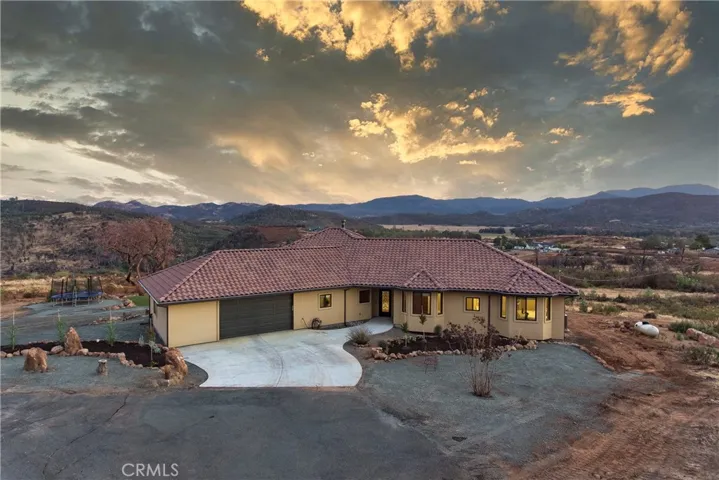 21882 Yankee Valley Road, Hidden Valley Lake, California 95467