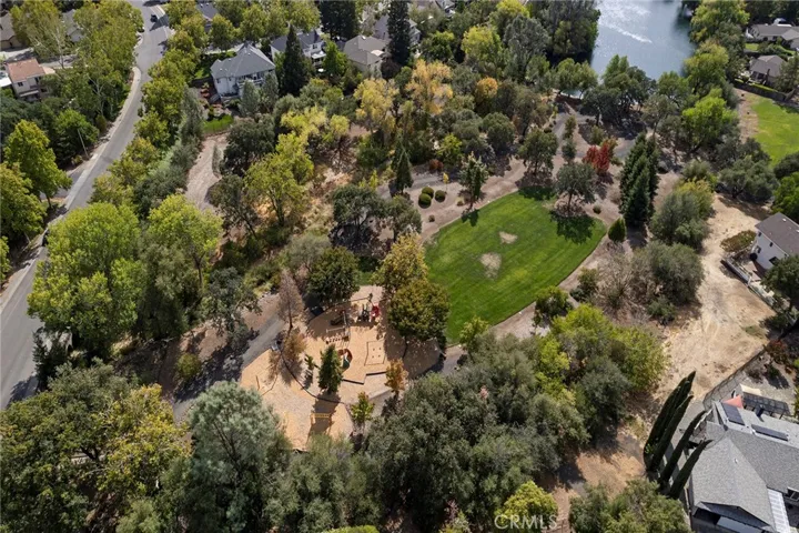 285 Idyllwild Circle, Chico, California 95928