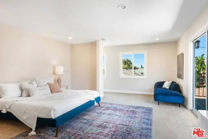 6429 W 87th Place, Los Angeles, California 90045