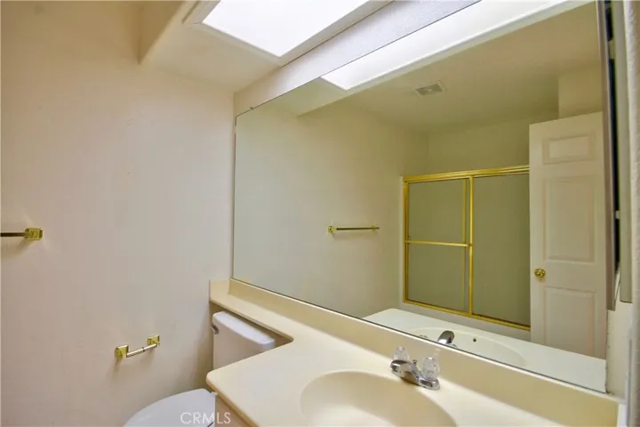 42140 Lyndie Lane 7, Temecula, California 92591