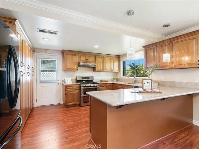 1231 Ironwood Street, La Habra, California 90631