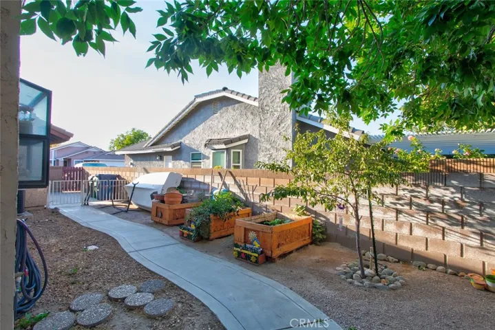 Side yard