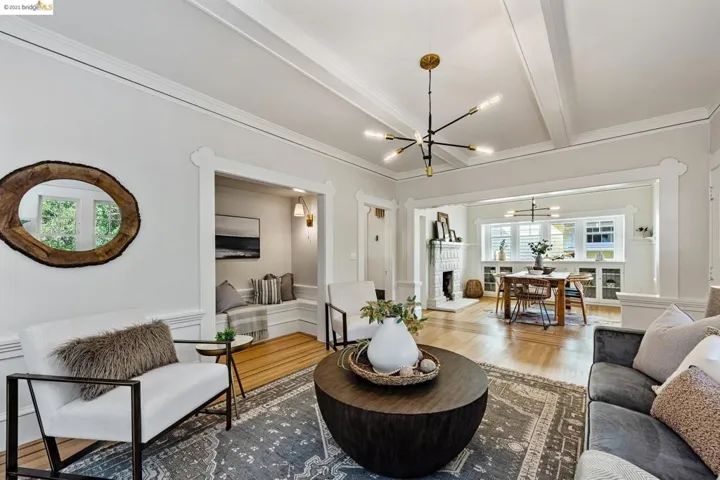 5841 Colby St, Oakland, California 94618