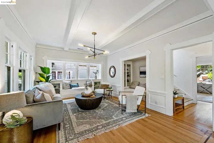 5841 Colby St, Oakland, California 94618