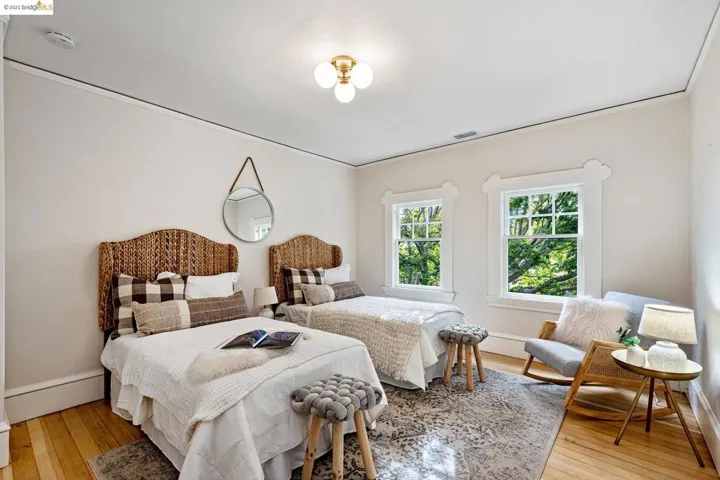 5841 Colby St, Oakland, California 94618