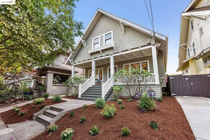 5841 Colby St, Oakland, California 94618