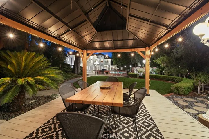248 S La Paz Street, Anaheim Hills, California 92807