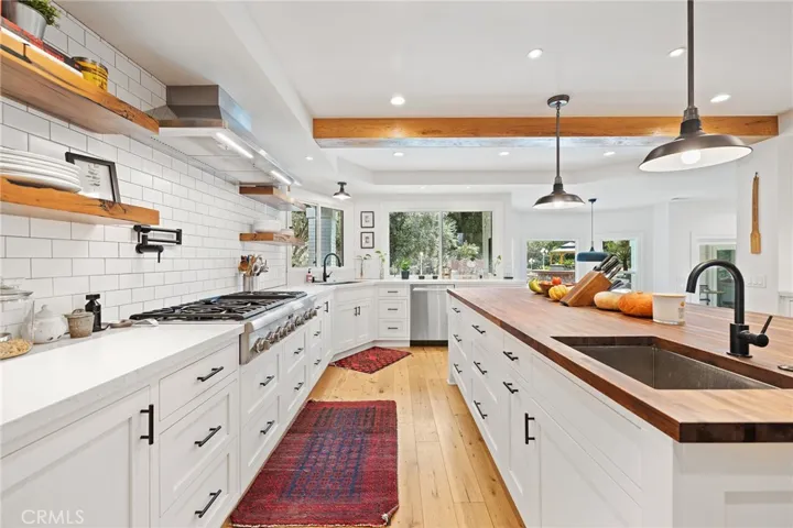 248 S La Paz Street, Anaheim Hills, California 92807
