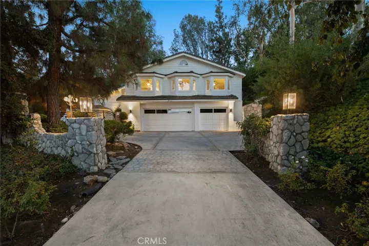 248 S La Paz Street, Anaheim Hills, California 92807