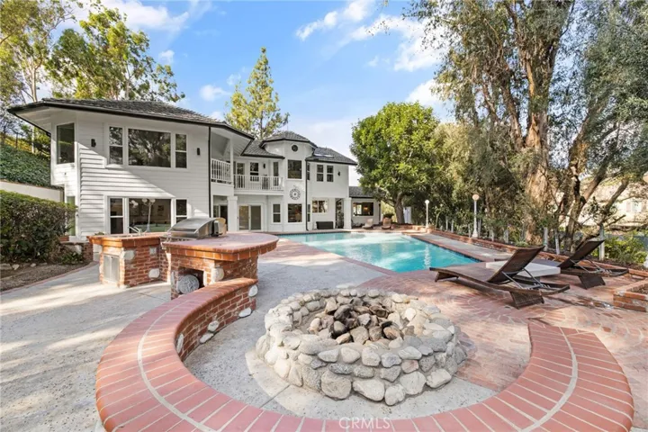248 S La Paz Street, Anaheim Hills, California 92807