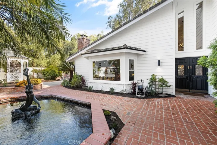 248 S La Paz Street, Anaheim Hills, California 92807