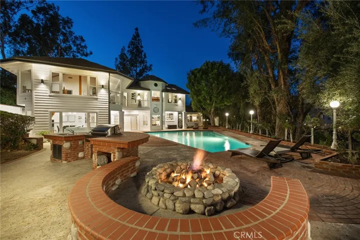 248 S La Paz Street, Anaheim Hills, California 92807