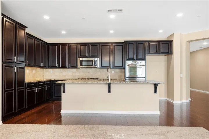 42528 Garcia Way, Temecula, California 92592