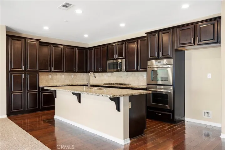 42528 Garcia Way, Temecula, California 92592