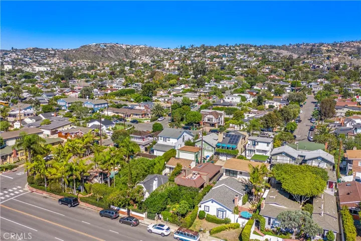 1436 Glenneyre Street, Laguna Beach, California 92651