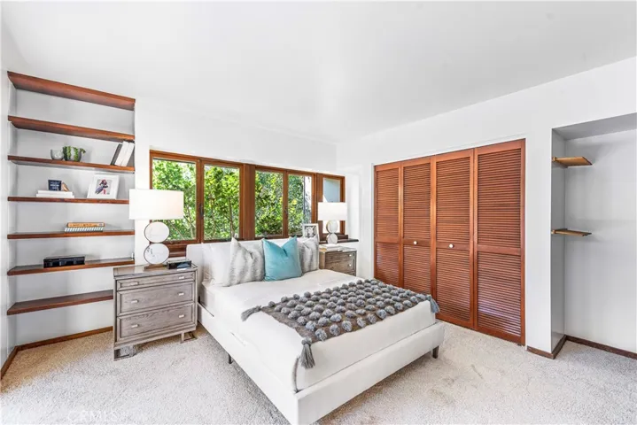 1436 Glenneyre Street, Laguna Beach, California 92651