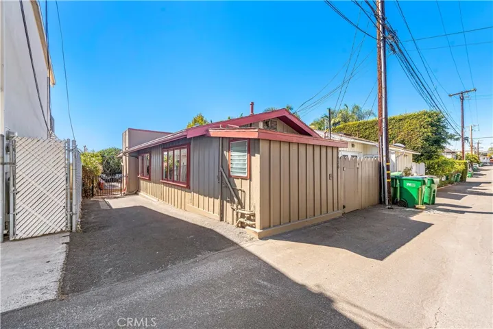 1436 Glenneyre Street, Laguna Beach, California 92651