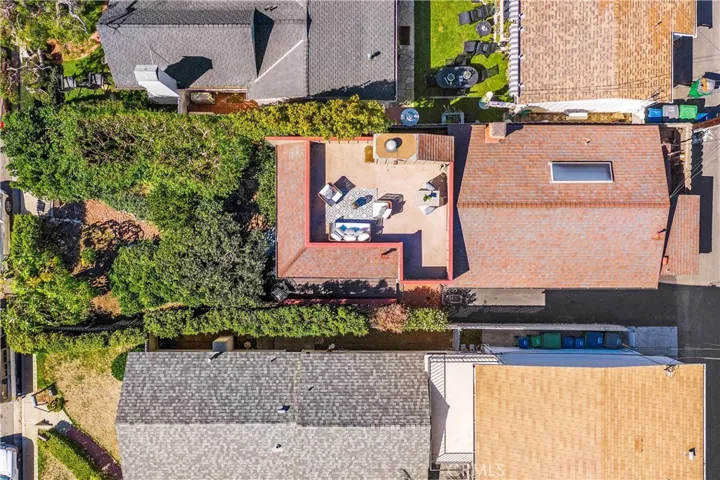 1436 Glenneyre Street, Laguna Beach, California 92651