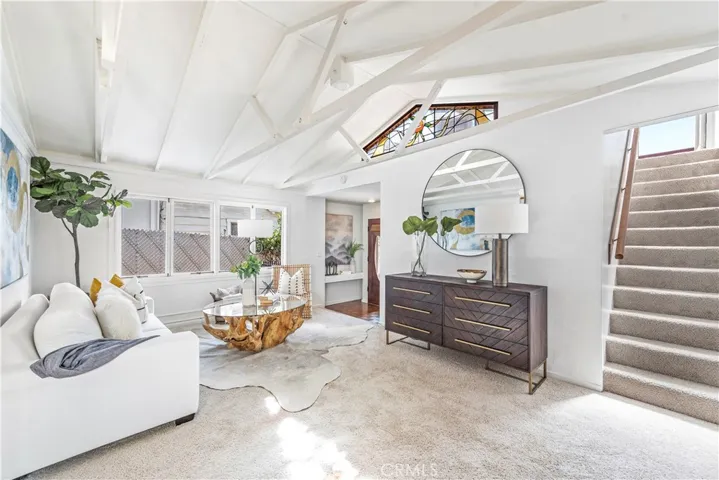 1436 Glenneyre Street, Laguna Beach, California 92651