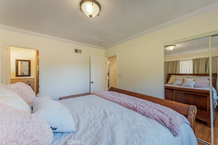 4762 Excelente Drive, Woodland Hills, California 91364