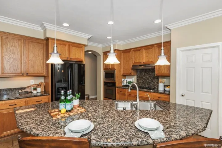 2448 Crooked Trail Road, Chula Vista, California 91914