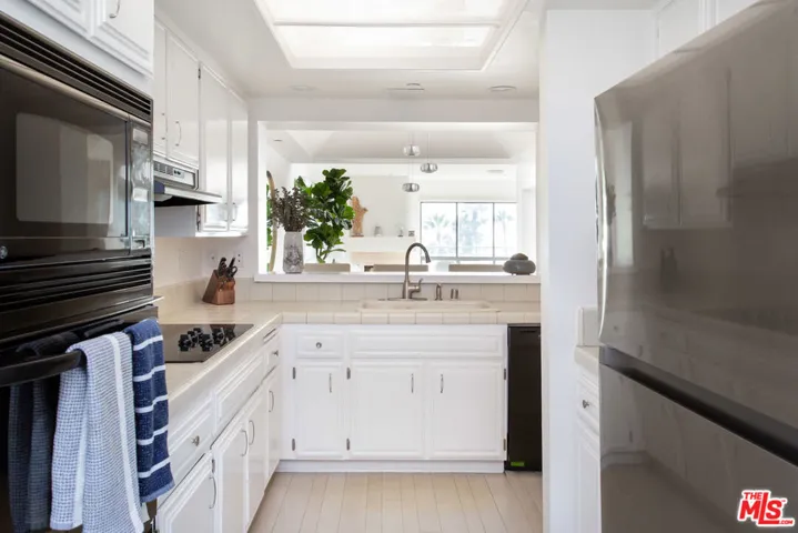 110 Ocean Park Boulevard 503, Santa Monica, California 90405