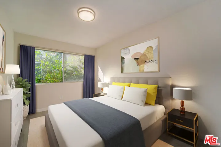 18508 Mayall Street G, Northridge, California 91324