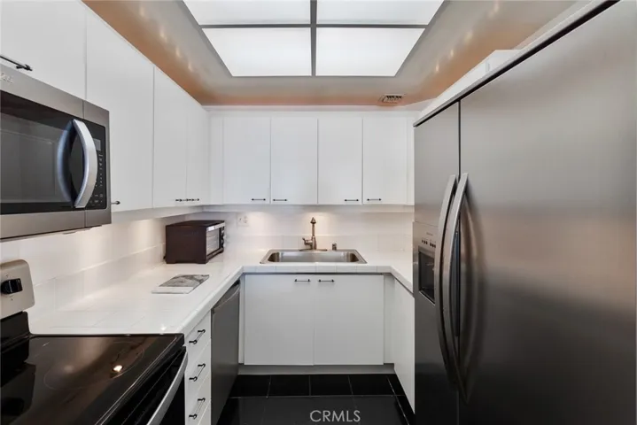 525 E Seaside Way 209, Long Beach, California 90802
