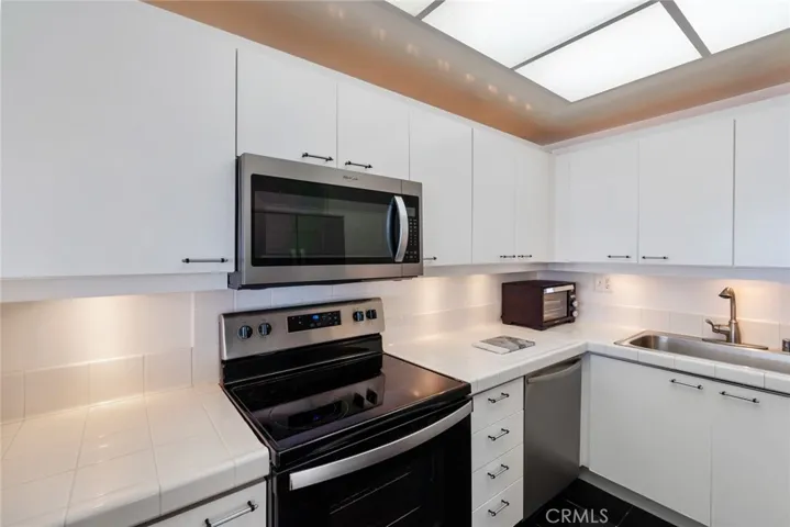 525 E Seaside Way 209, Long Beach, California 90802