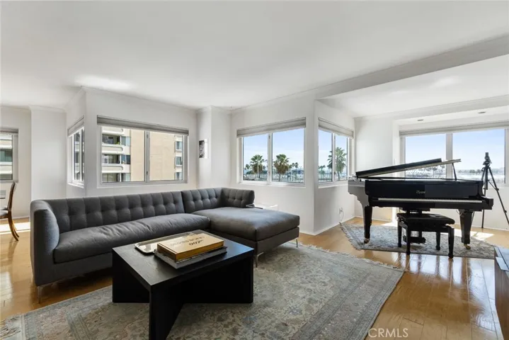 525 E Seaside Way 209, Long Beach, California 90802