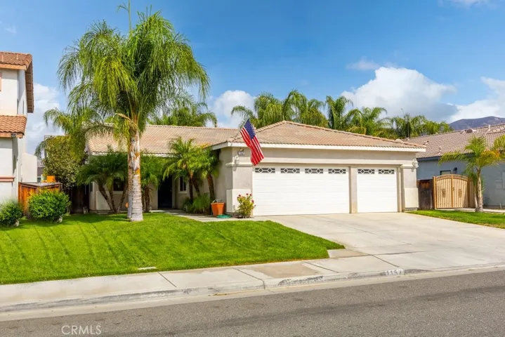 The Perfect Single Story home MAKE IT YOURS