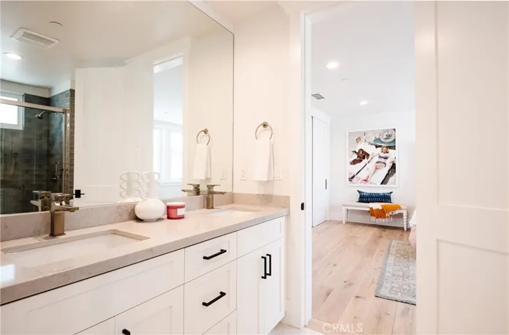 1037 2nd Street, Hermosa Beach, California 90254