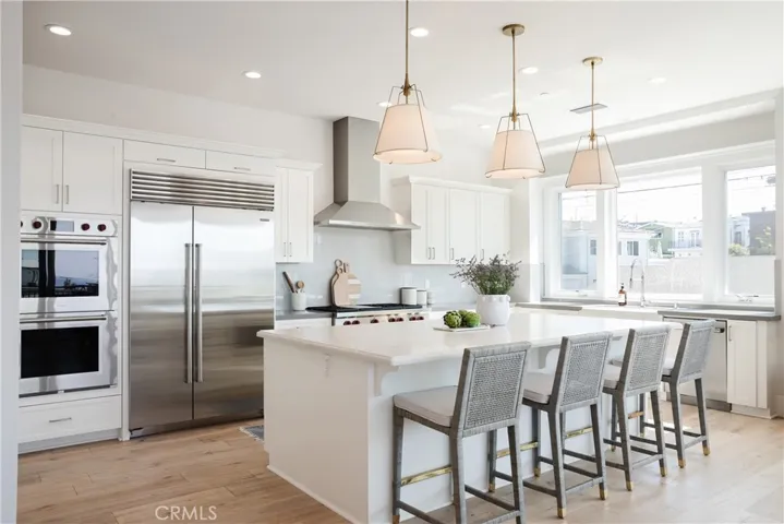 1037 2nd Street, Hermosa Beach, California 90254