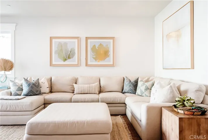 1037 2nd Street, Hermosa Beach, California 90254