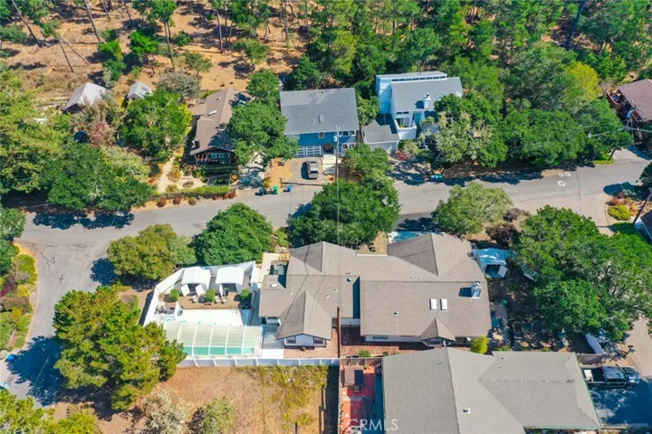 5955 Sunbury Avenue, Cambria, California 93428
