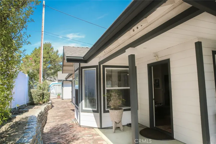 5955 Sunbury Avenue, Cambria, California 93428