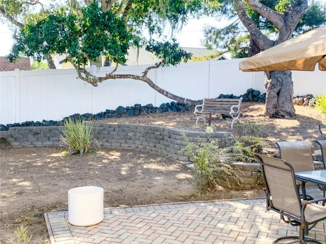 5955 Sunbury Avenue, Cambria, California 93428