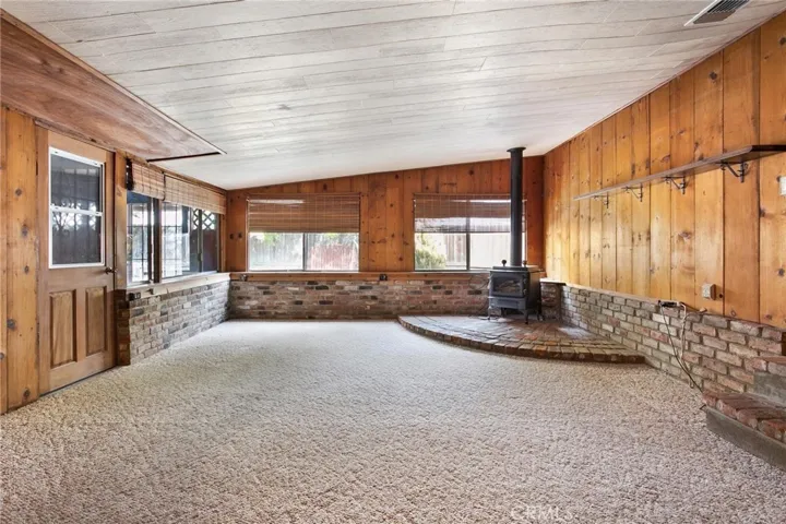 1909 Glen Avenue, Merced, California 95340
