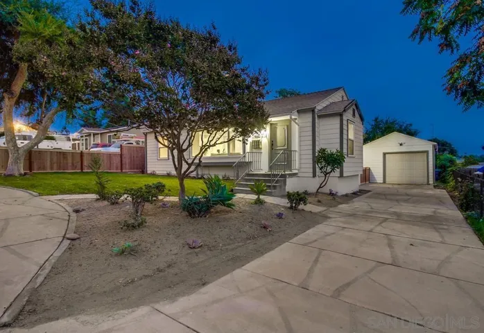 7855 Lincoln St., Lemon Grove, California 91945