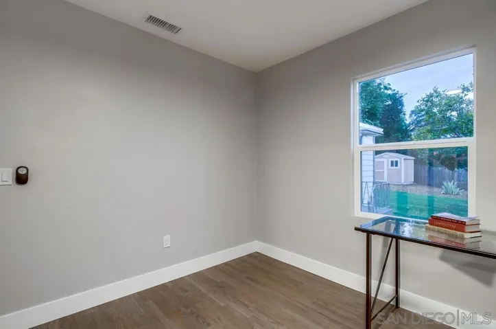 7855 Lincoln St., Lemon Grove, California 91945