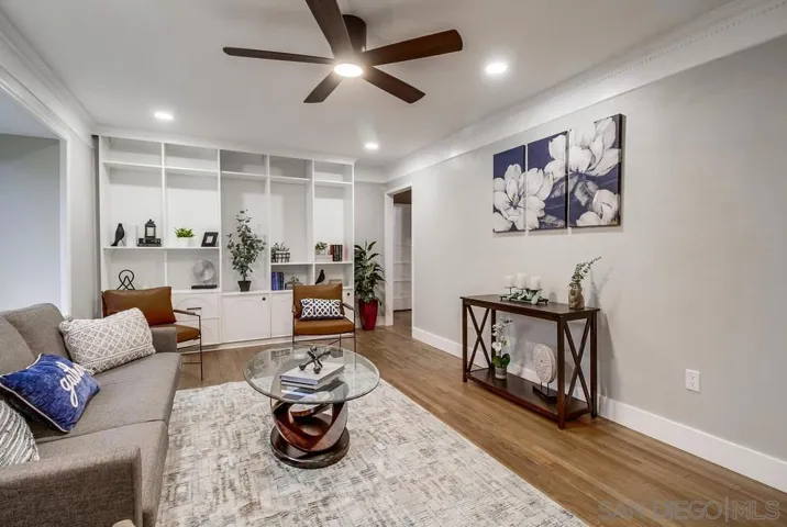 7855 Lincoln St., Lemon Grove, California 91945