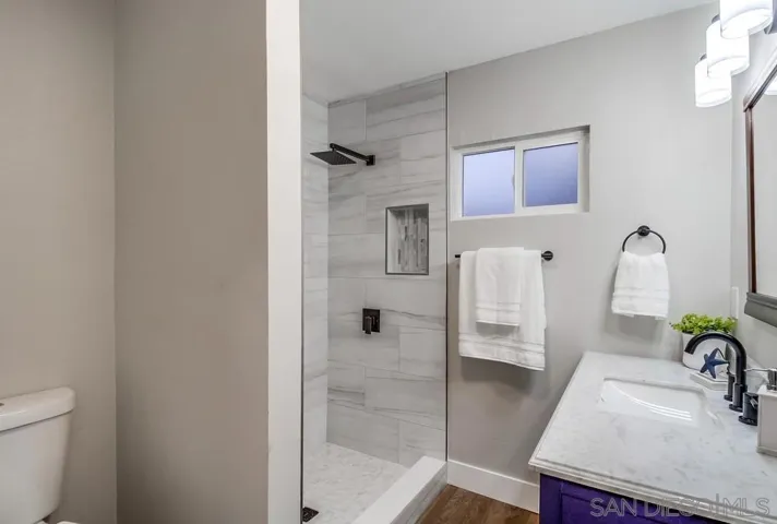 7855 Lincoln St., Lemon Grove, California 91945