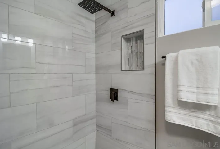 7855 Lincoln St., Lemon Grove, California 91945